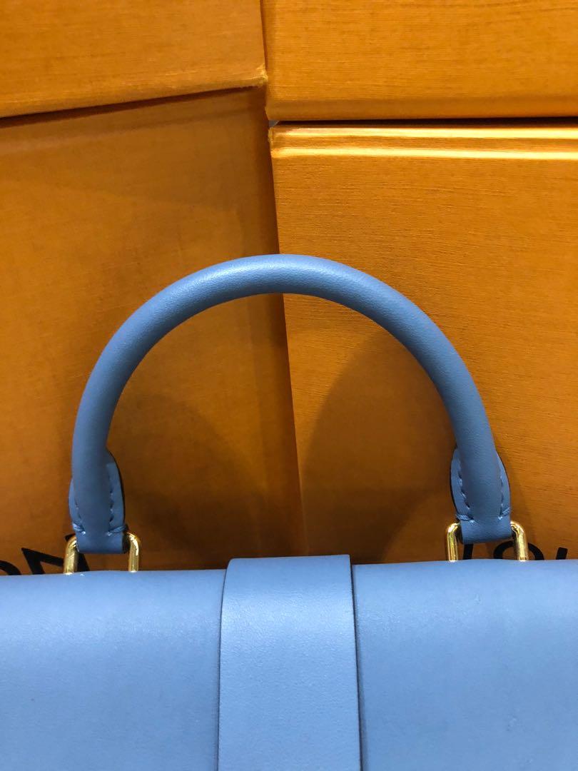 Locky bb leather handbag Louis Vuitton Blue in Leather - 32584844