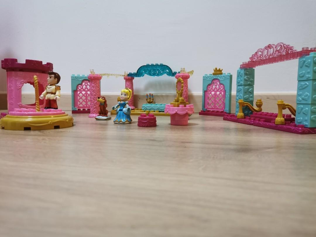 Mega block collectibles Cinderella castle