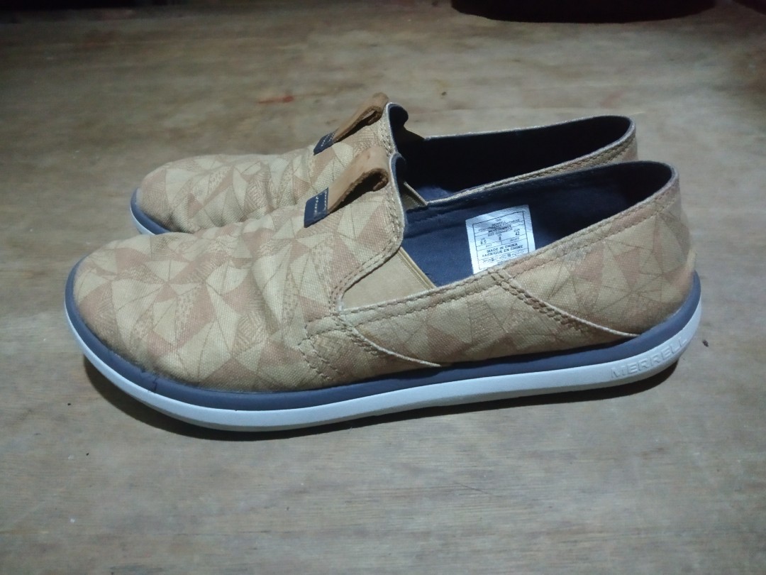 merrell slip on