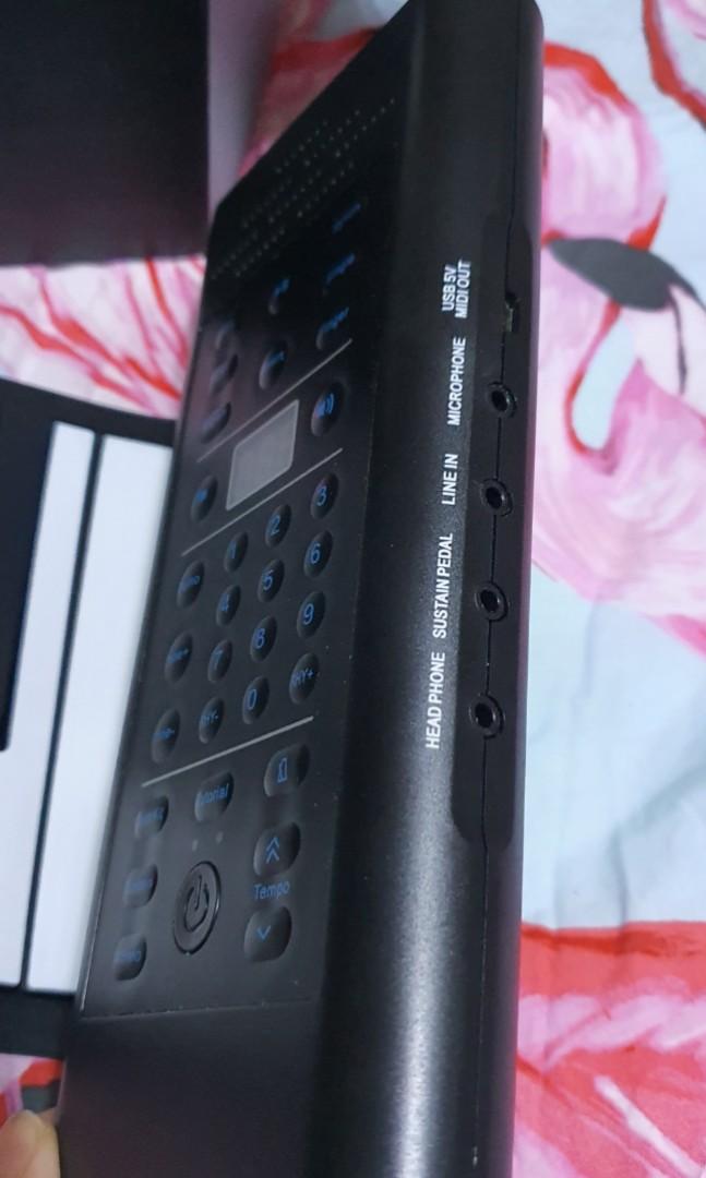 Portable 88 key Piano Keyboard for sale!, Hobbies & Toys, Music & Media