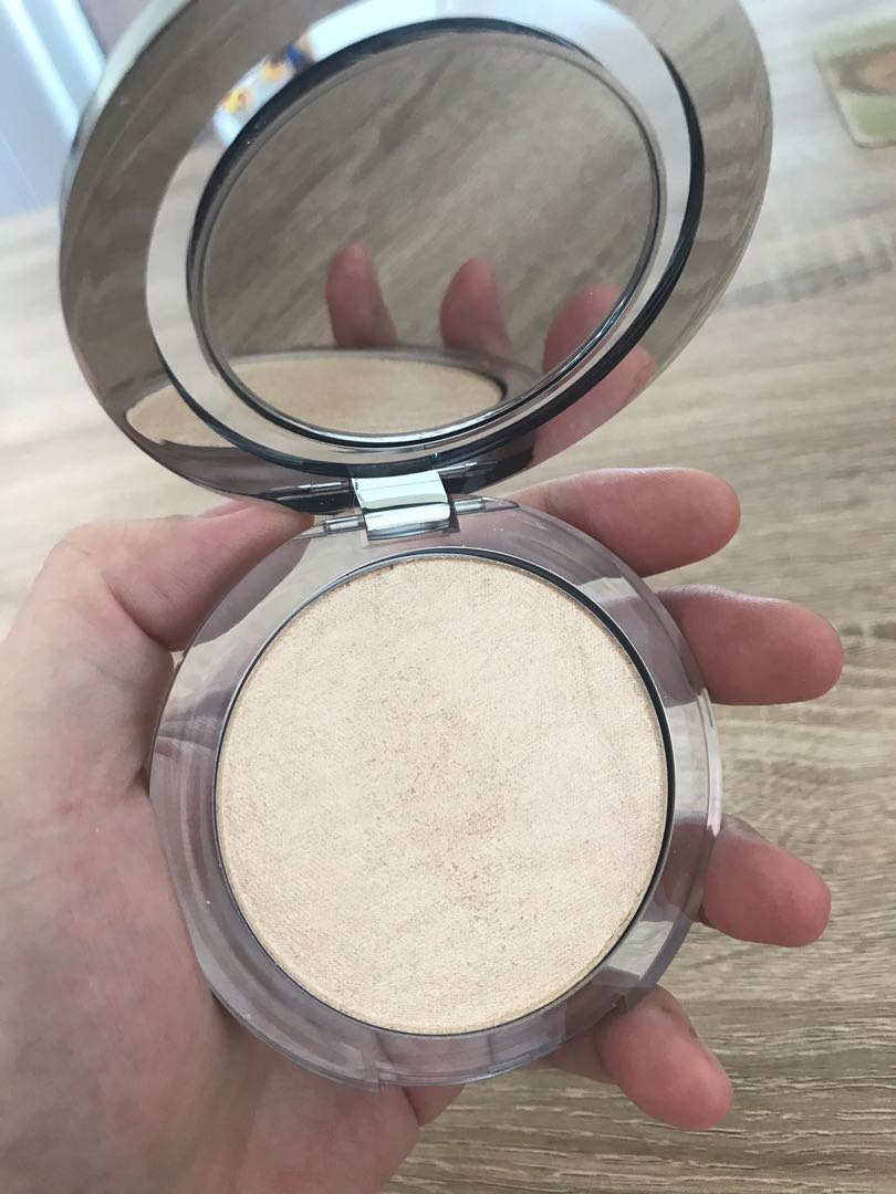 Pur Skin-Perfecting Powder - Afterglow Highlighter, Beauty Personal Care, Face, Makeup on Carousell