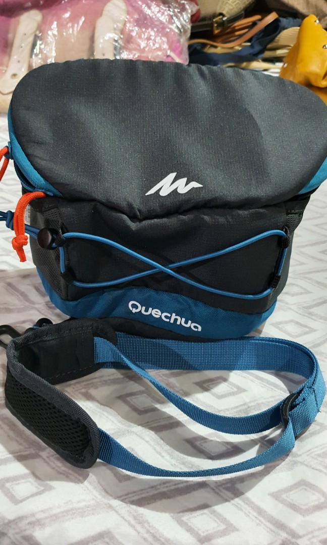 quechua camera bag