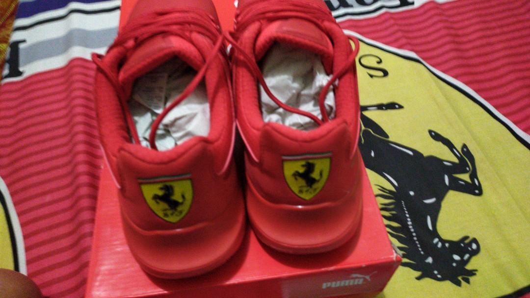 Sepatu Puma Ferrari Original License From Abu Dhabi Men S Fashion Men S Footwear Sneakers On Carousell