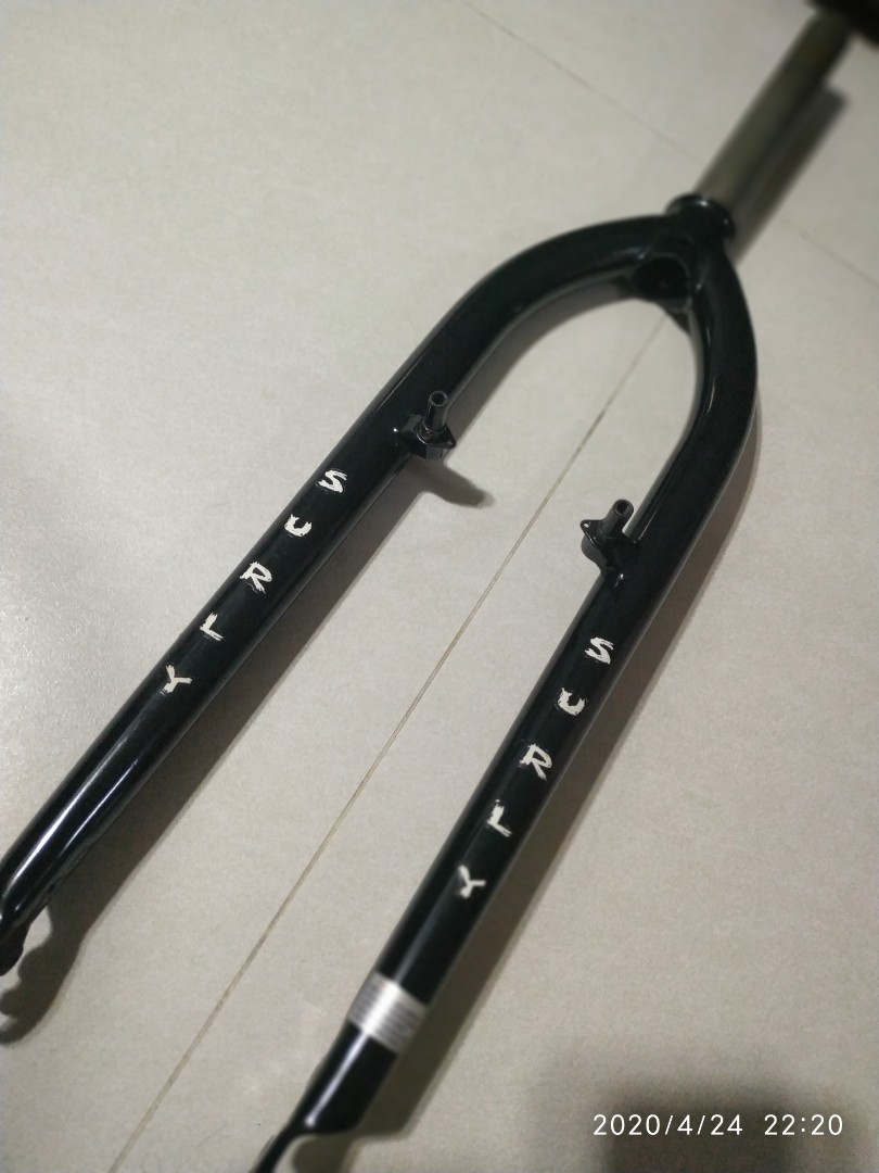 Surly Troll Forks, Sports Equipment, Bicycles & Parts, Bicycles on
