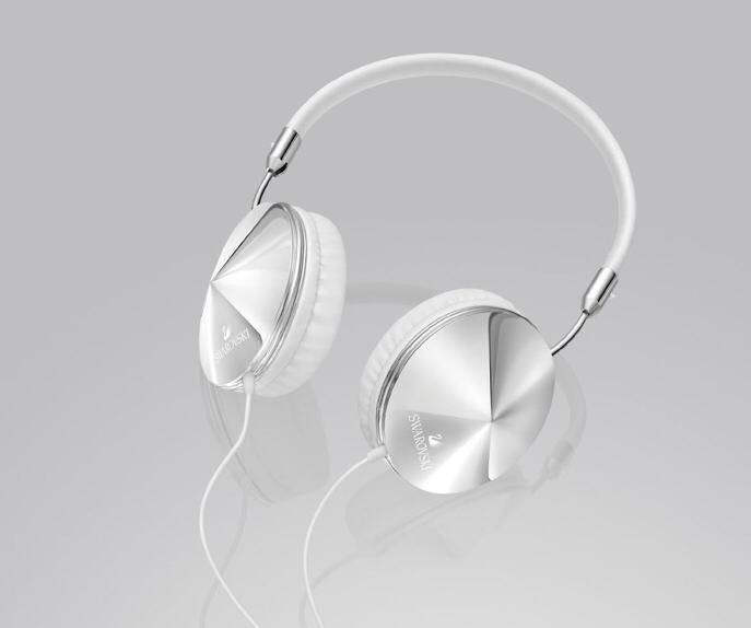 Swarovski sales crystal earbuds