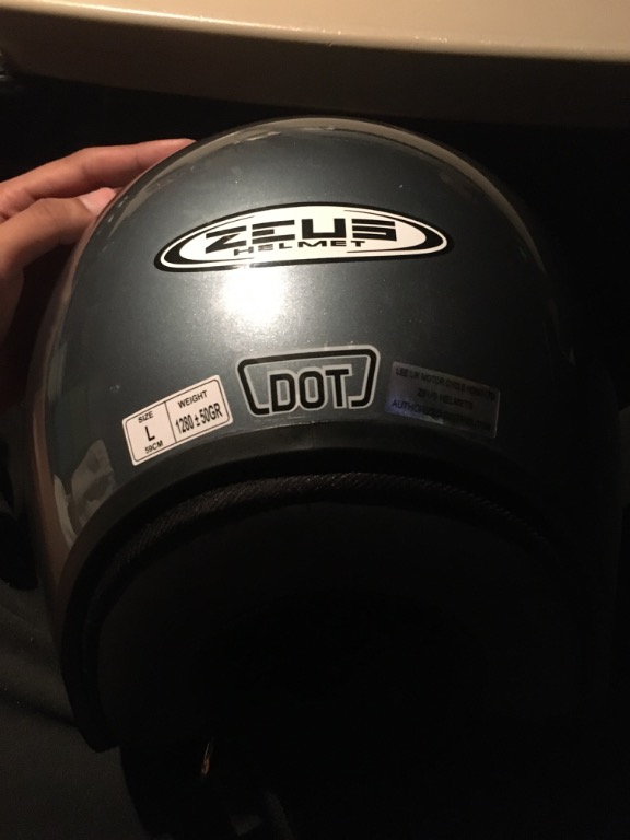 Zeus Helmet Gray 99% new