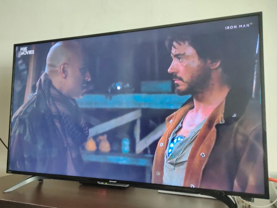 60 Inci Tv Lcd Jenama Sharp Lelong Sila Baca Info Electronics Tvs Entertainment Systems On Carousell