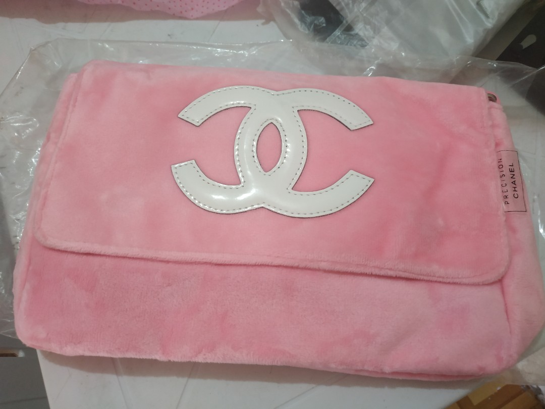 BNEW Chanel Precision Gift with Purchase Sling Bag in Pink