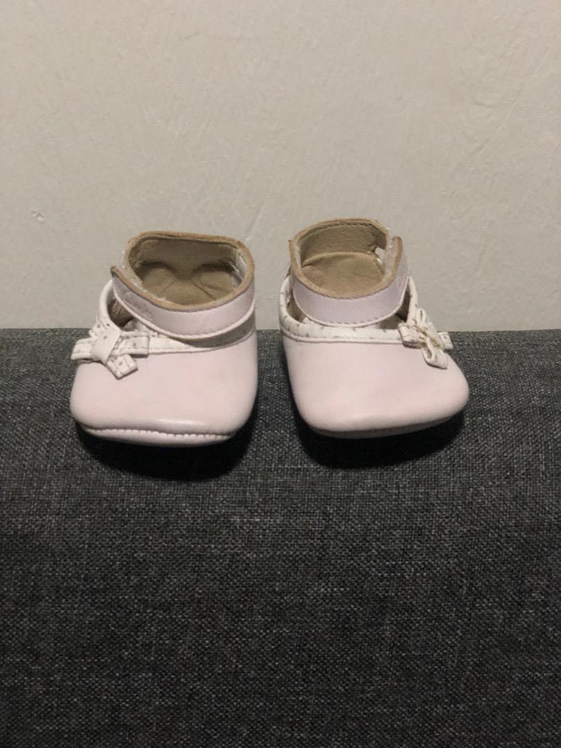 clarks crib shoes