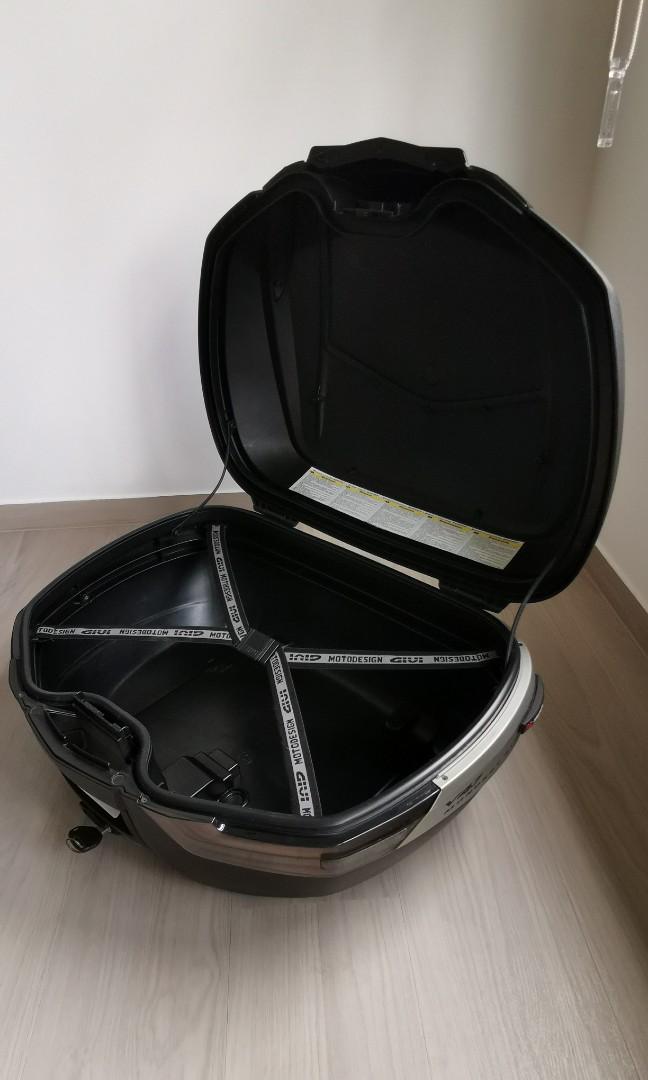 Givi V47 monokey top box, Motorcycles, Motorcycle Accessories on Carousell