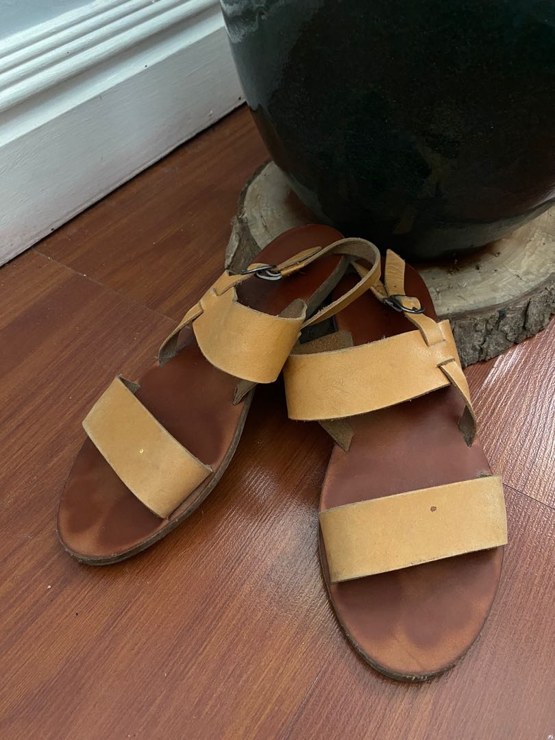 lucky brand sandals