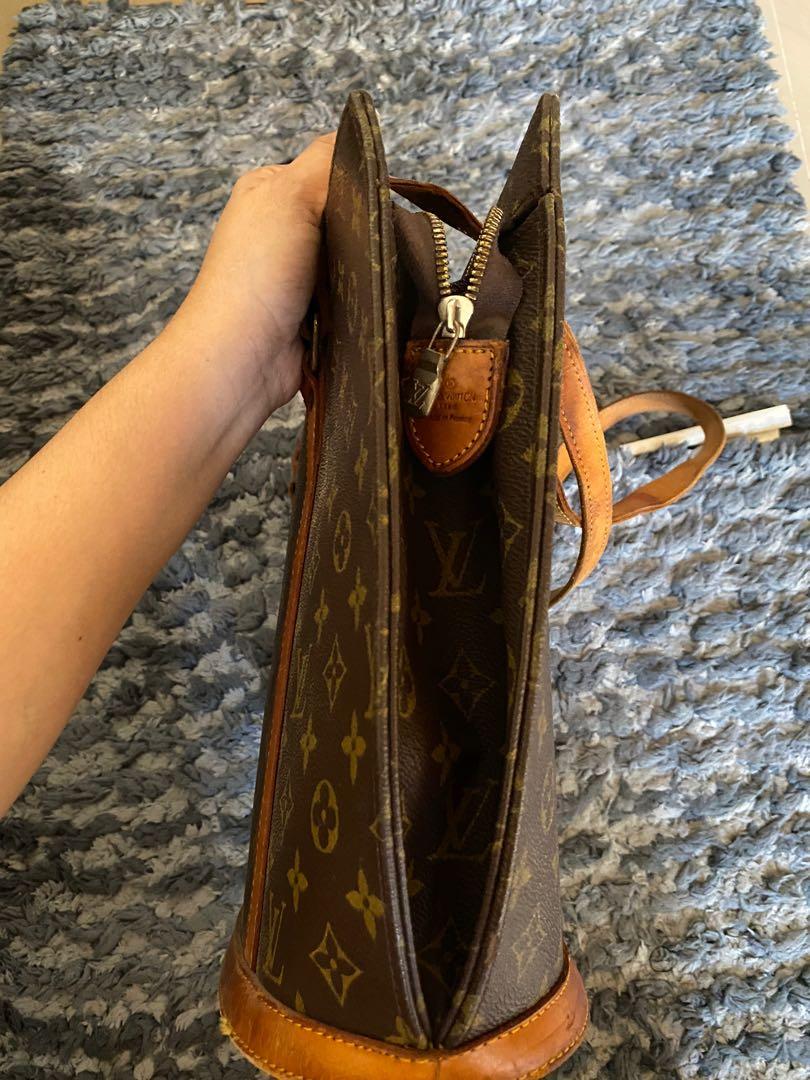 Lv babylone (Category: Luxury Bags & Wallets) located in Cabuyao City. Submitted by lux_wallet (Listing ID 1002526873, Image 3). Description: Do Self authentication Searchable code Oxidation and cracking on the handle Pls see photos above .