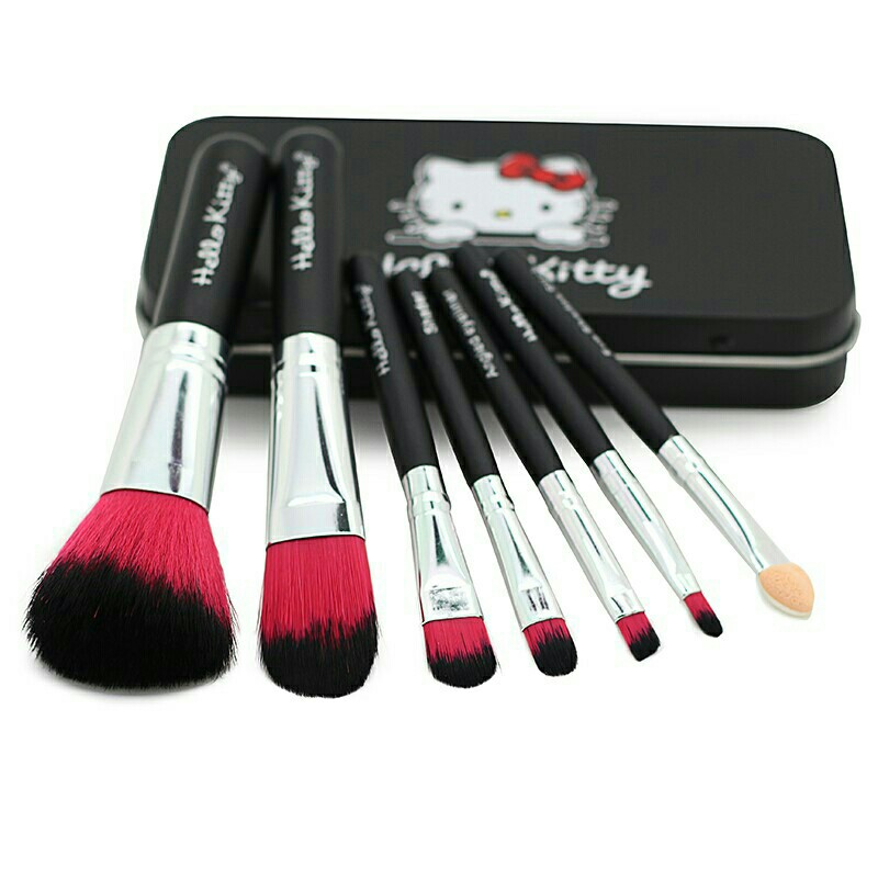 New 7-Pcs Black Hello Kitty Makeup Brushes *(Only Brush, No box)