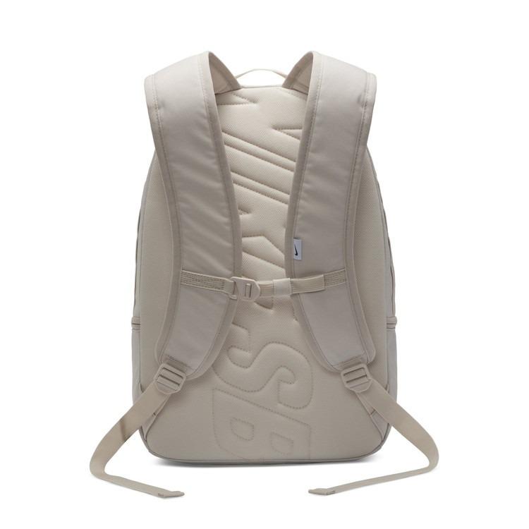 Nike SB Icon BA5727 Unisex Backpack- GREY BLUE (Category: Backpacks) located in Davao. Submitted by barato2017 (Listing ID 1002700119, Image 3). Description: Nike BA5727 SB Icon Skateboarding Features Spacious main compartment with internal separator Front zippered pocket for quick access storage Anatomically designed foam straps provide comfortable carrying Haul loop at the top and bottom for alternative carrying options About Nike BA5727 SB Ico