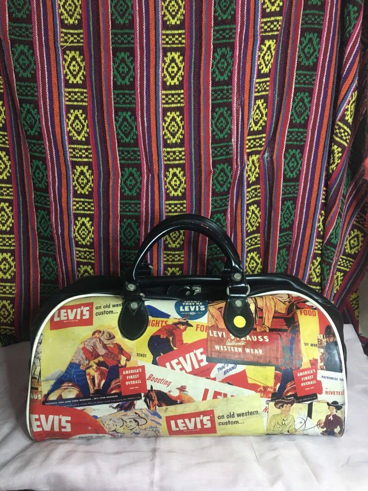 levi duffle bag