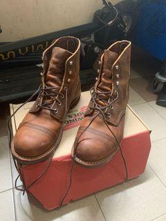 red wing boots close to me