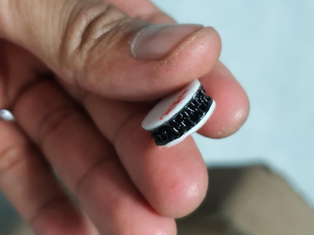 Round 3M velcro motorcycle headlight protector, Motorcycles, Motorcycle