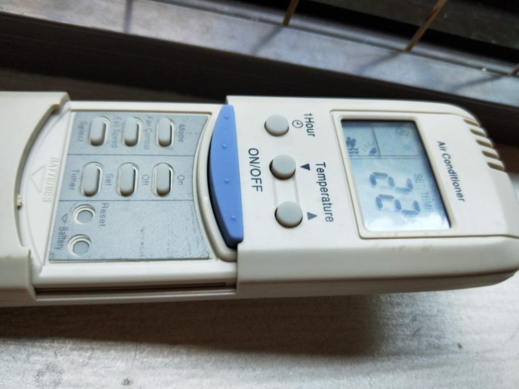 Sanyo Aircon Remote Control KT2GHR1 RCS3S4EG, TV & Home Appliances