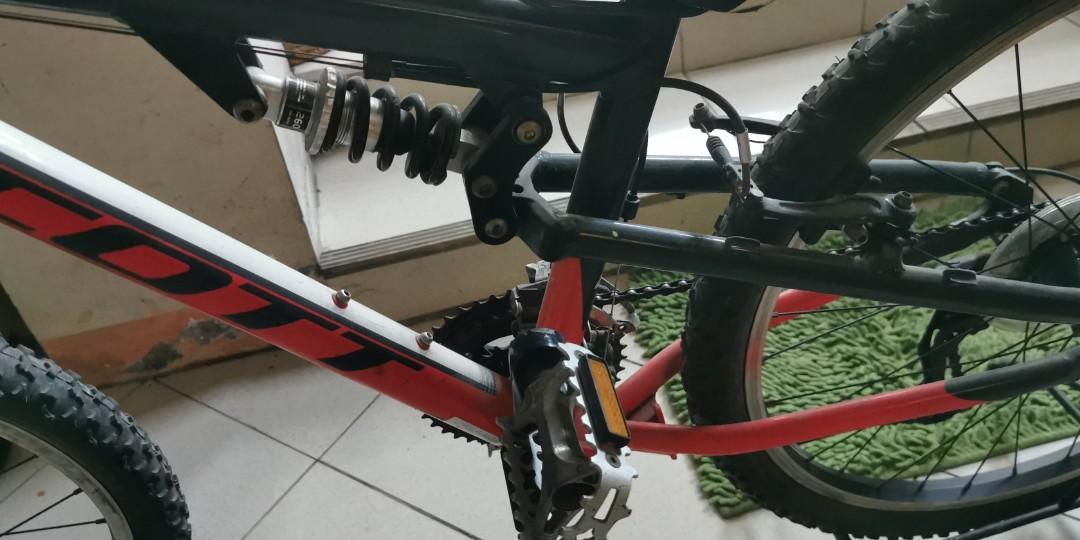 scott spark junior 24