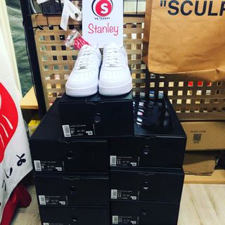 （分類：）位於 。 由 hkteam81 提交（商品編號 1002537198，圖片 1）。簡介： 。