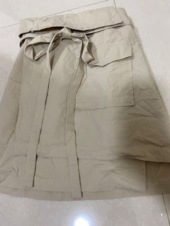 （分類：）位於 。 由 eliiannann 提交（商品編號 1002593962，圖片 1）。簡介： 。