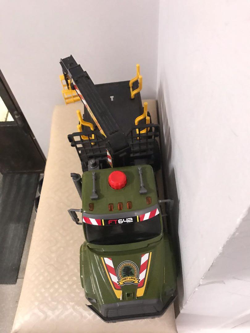 Toys R Us Toy Log Truck Toy Car (Huge), Hobbies & Toys, Toys & Games on