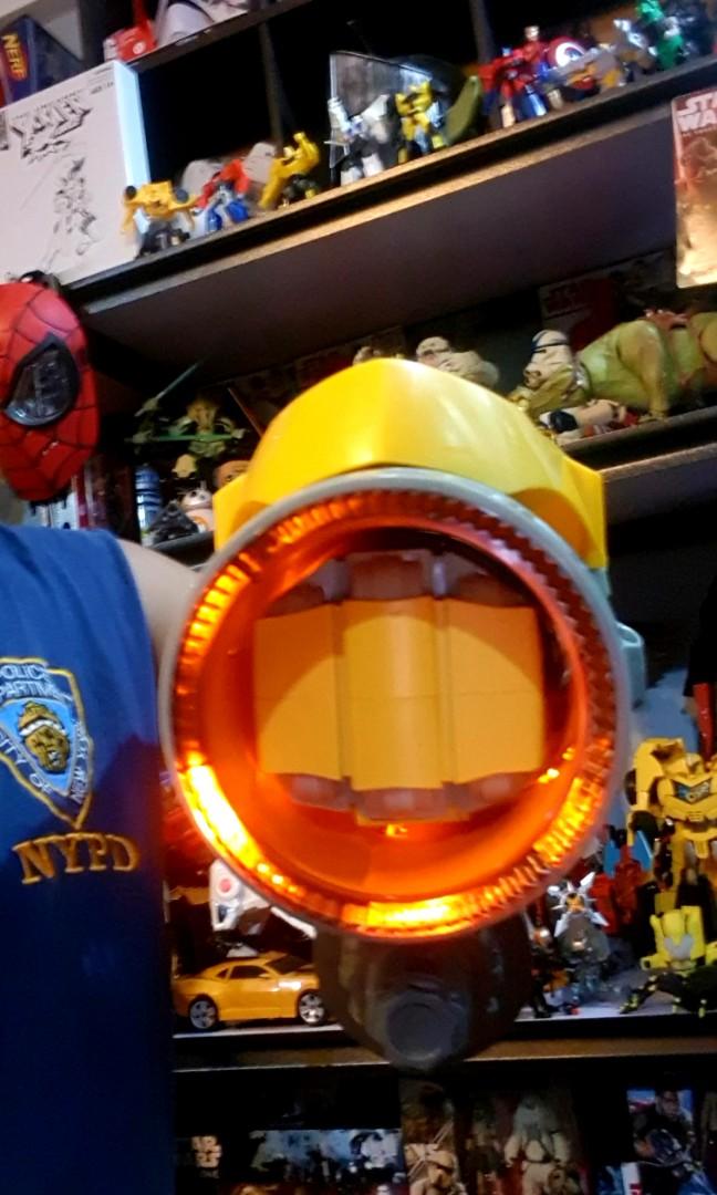 Transformers Bumblebee Set (Category: Figurines & Statues) located in Quezon City. Submitted by northernlegends (Listing ID 1002599637, Image 3). Description: transformers bumblebee set plasma canon animated series fig happy meal toy 1.8k only - firm grab/lalamove only due to lockdown.