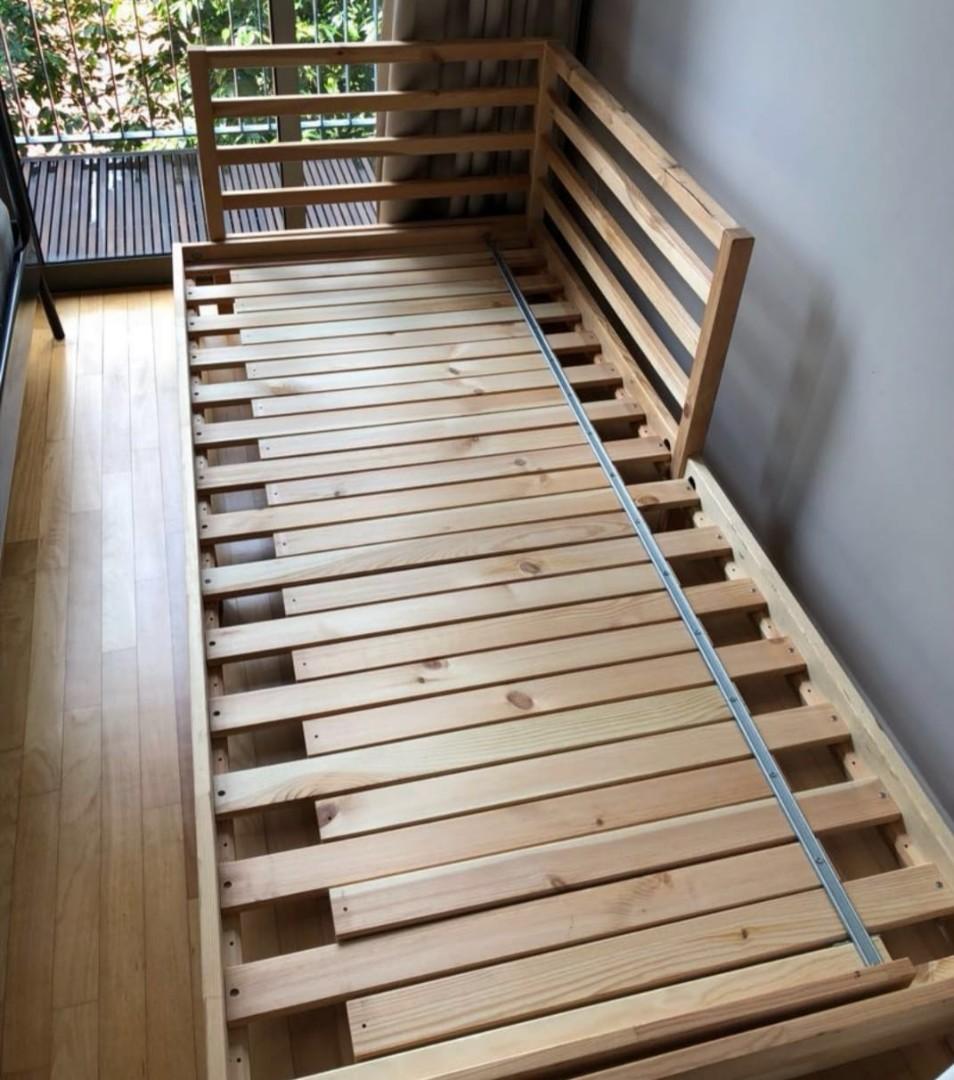 Trava IKEA Extendable Bed Frame