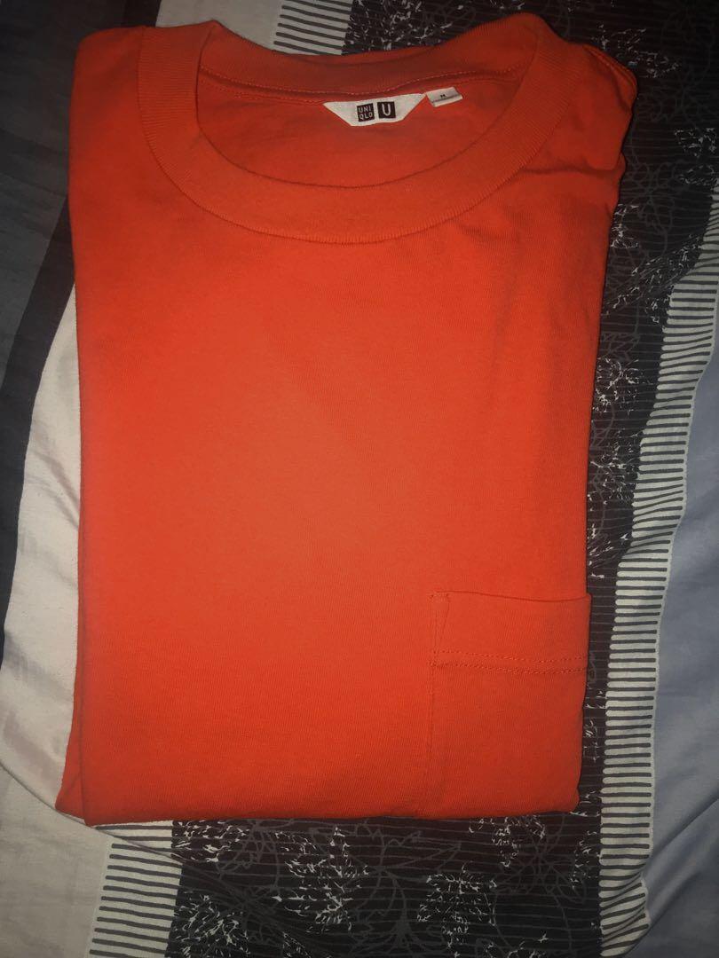 Uniqlo U Pocket Shirt (Category: Tshirts & Polo Shirts ) located in Manila. Submitted by ffinds (Listing ID 1002570139, Image 2). Description: Uniqlo U pocket shirt Size Medium loose fit 20.5W 28L Great Condition Used once Las Pinas Area.
