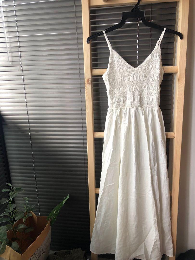 Uo ember smocked midi dress online