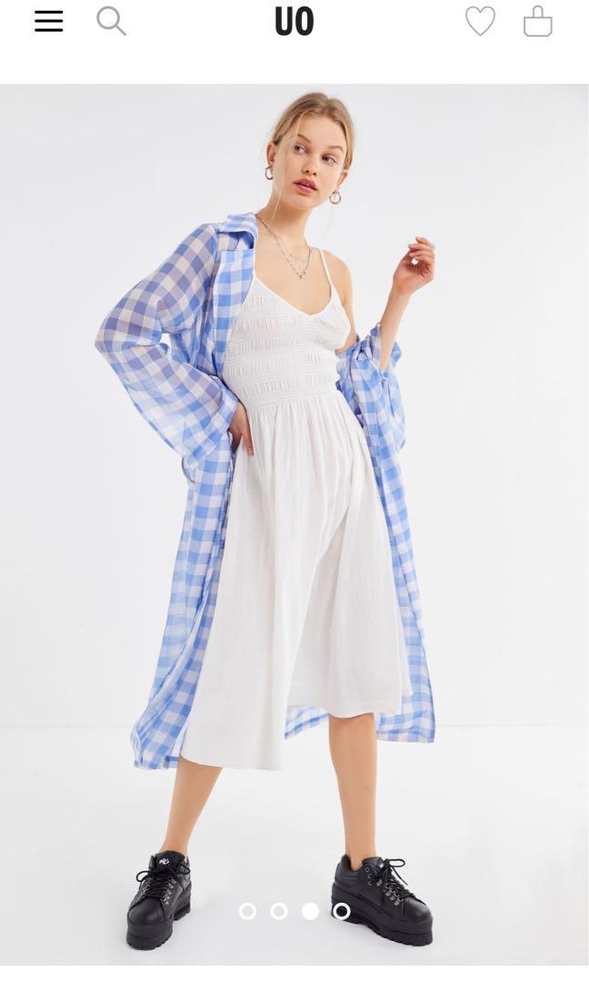 Uo ember smocked midi dress top