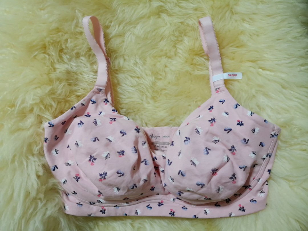 Wireless bra 38DDD, Women's Fashion, Tops, Other Tops on Carousell
