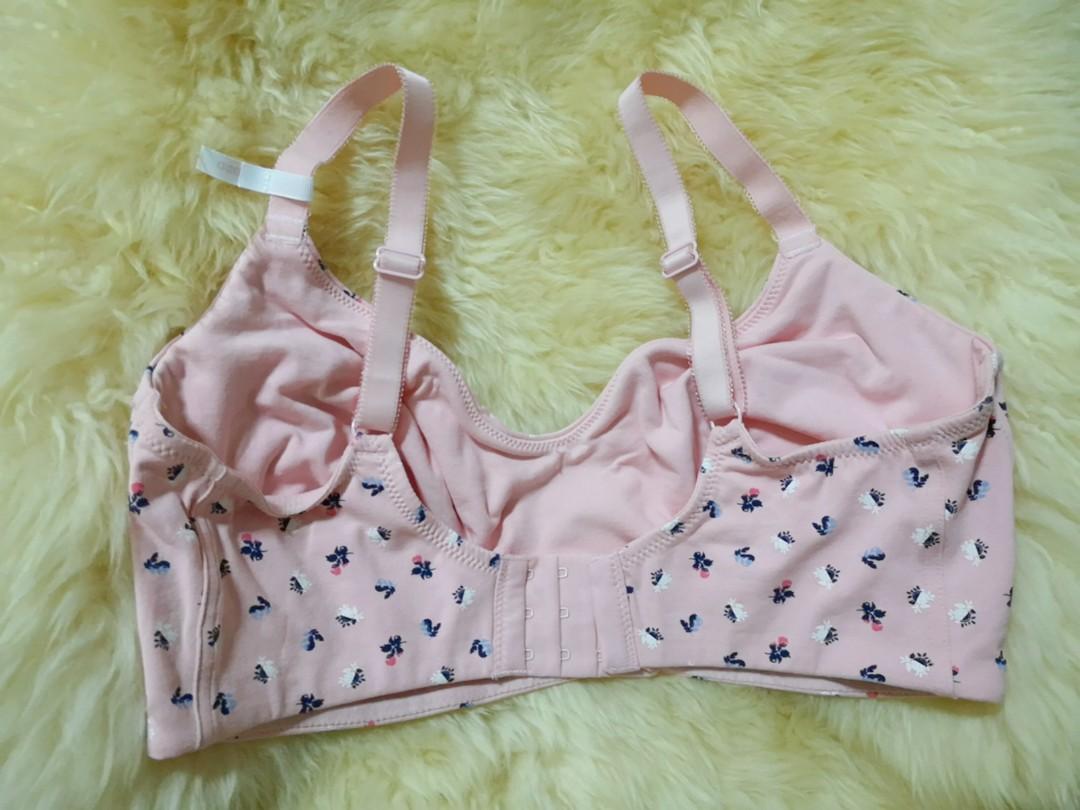 Wireless bra 38DDD, Women's Fashion, Tops, Other Tops on Carousell