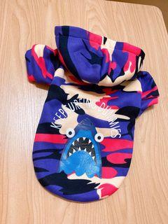 全新鯊魚迷彩帽T 。 M號背長27cm