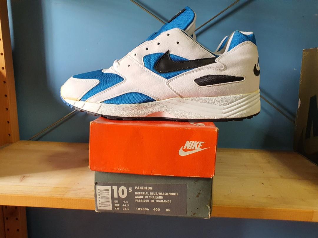 1993 Nike Men's Fashion, Sneakers on Carousell