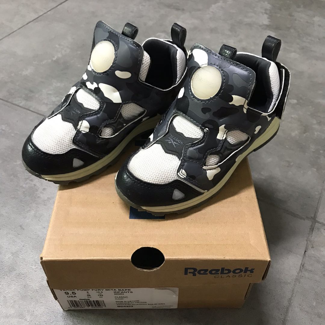 Reebok pump kids hot sale