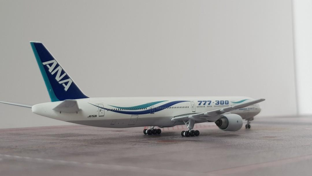 Aeroclassics All Nippon Airways Boeing 777-381 JA752A 