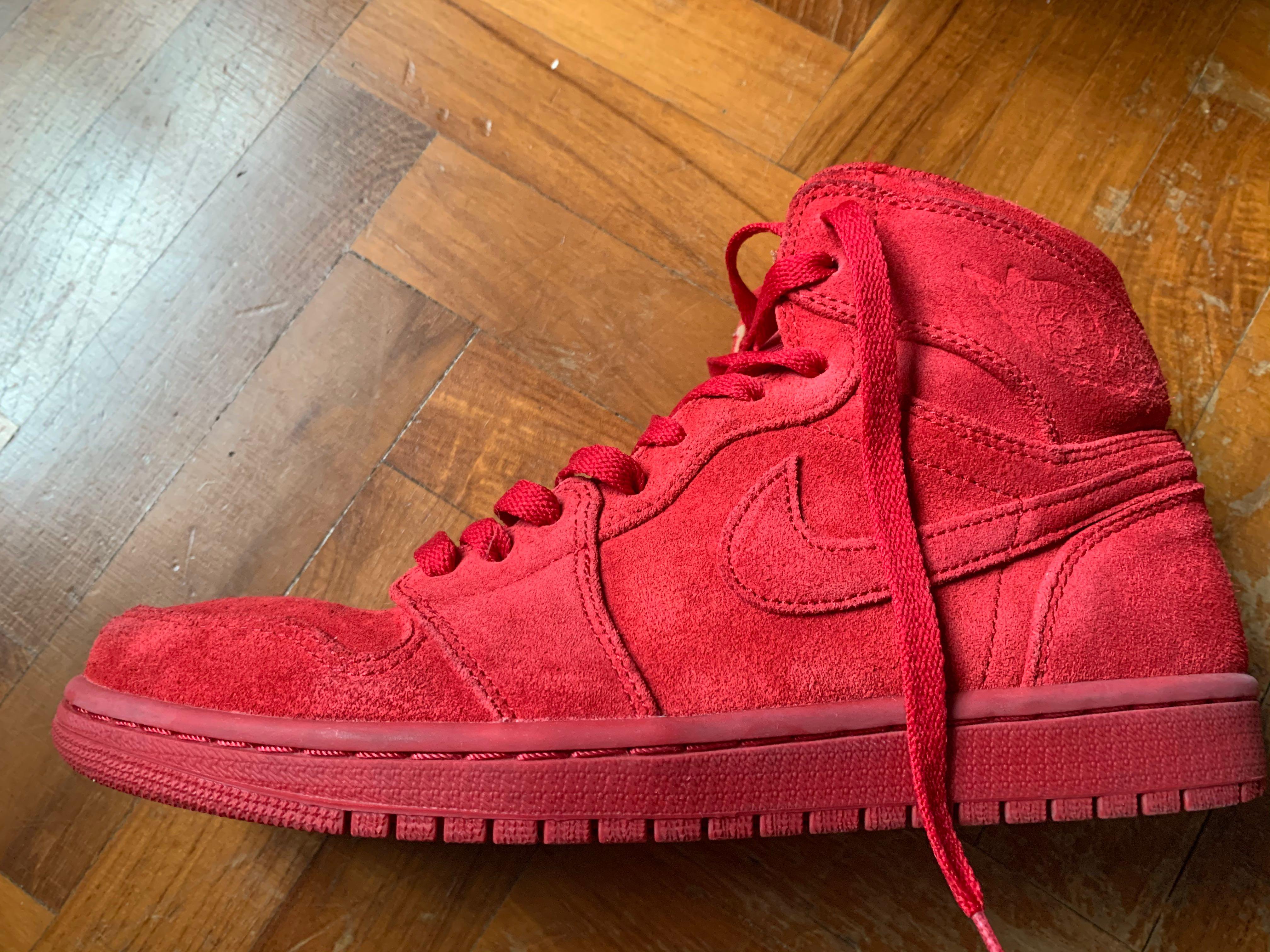 Air jordan sales 1 red suede