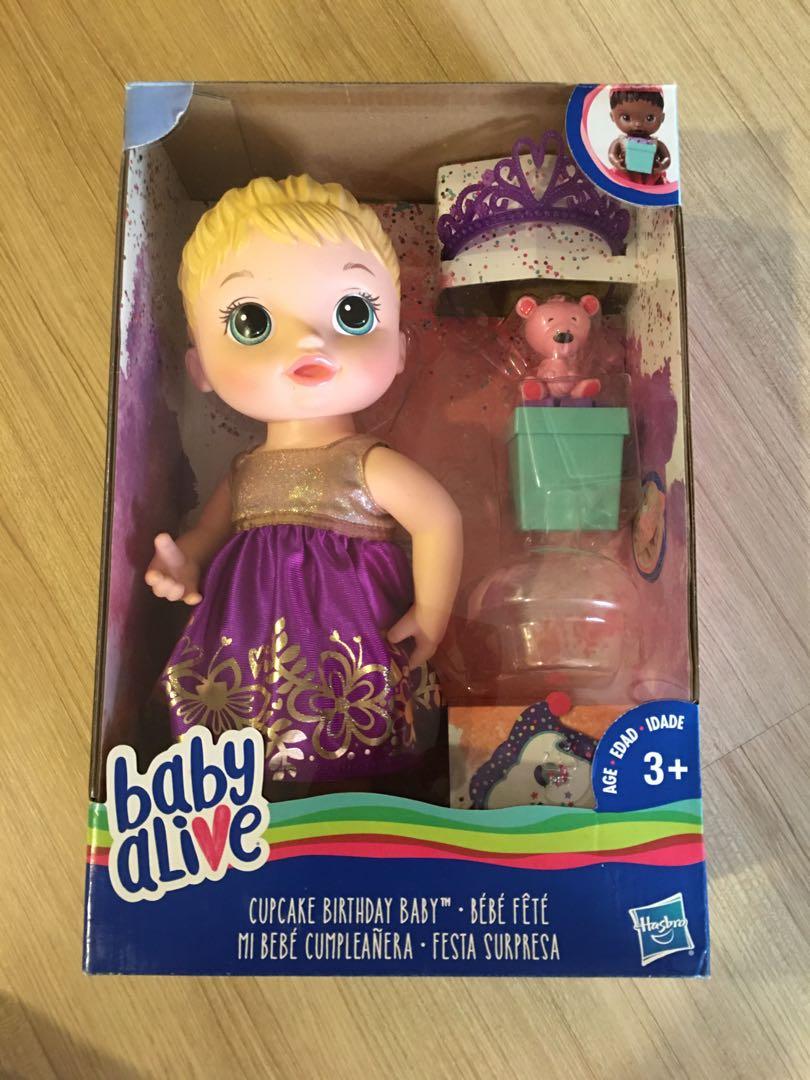 Baby alive com cupcake store