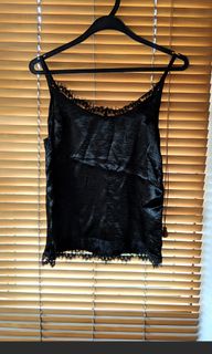 (Category: ) located in . Submitted by effe (Listing ID 1002824159, Image 1). Description: .