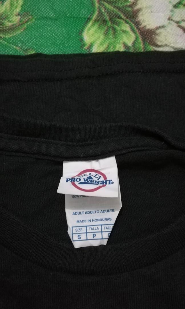 Dope diamond (Category: Activewear) located in Melaka Tengah. Submitted by syonwar (Listing ID 1002881908, Image 2). Description: Saiz s Pit 17" Lenght 25" 100 %cttn Double sticth Xde tulang tepi Made in honduras.