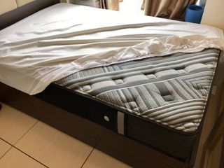 （分類：）位於 。 由 mlleee 提交（商品編號 1002754635，圖片 1）。簡介： 。
