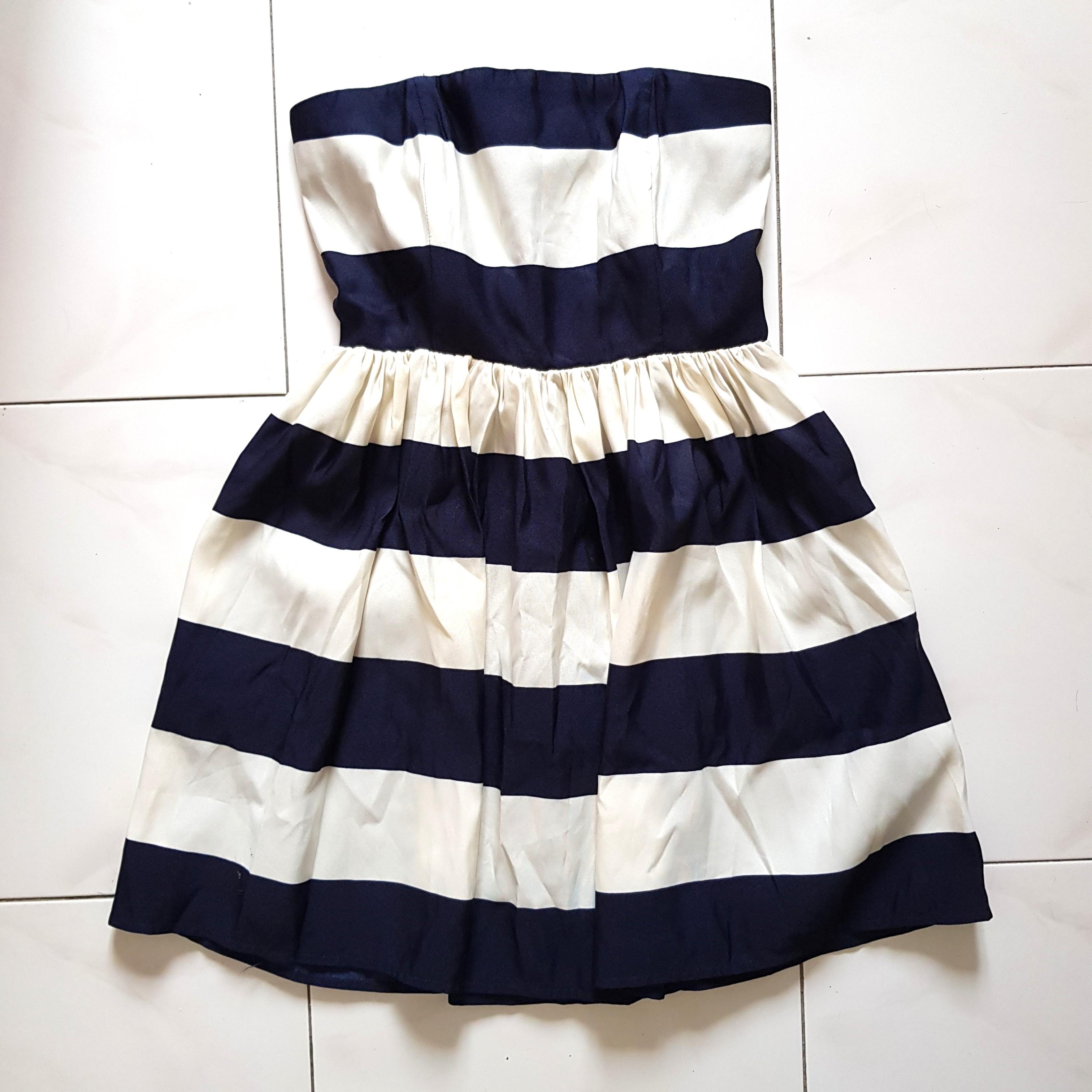 navy blue and cream dresses