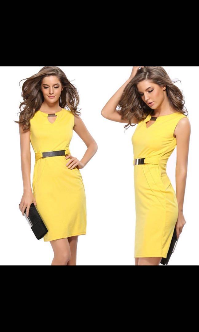are sleeveless dresses professional