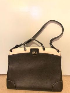 （分類：）位於 。 由 ka_ing13 提交（商品編號 1002819072，圖片 1）。簡介： 。