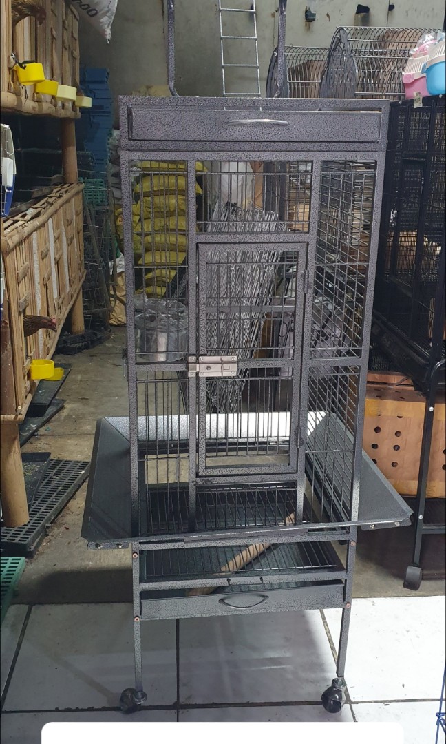 Heavy duty bird cage, Pet Supplies, Homes & Other Pet Accessories on