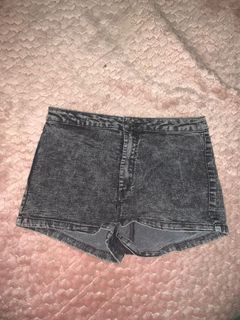 (Category: ) located in . Submitted by cheapclothesph (Listing ID 1002813859, Image 1). Description: .