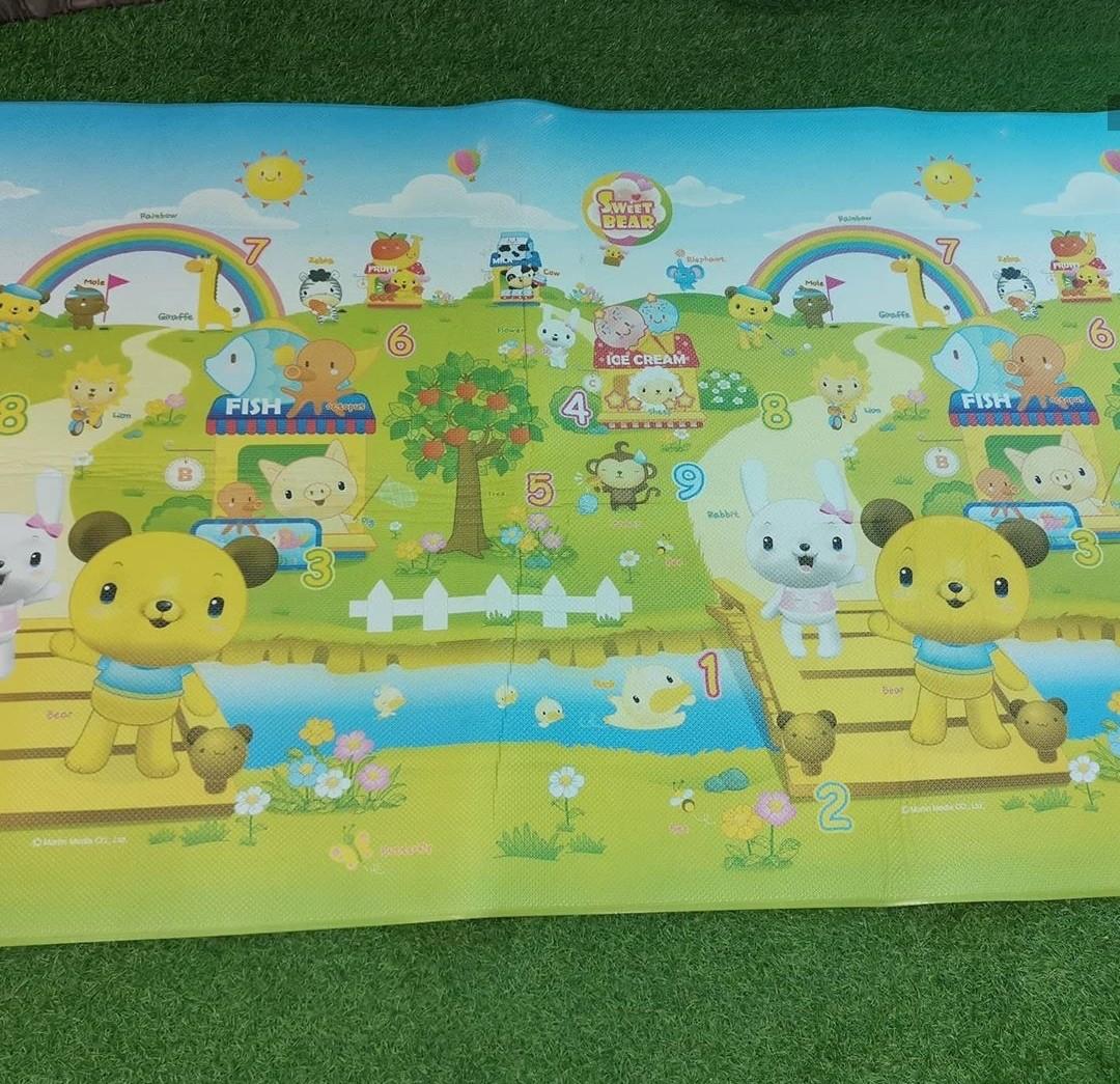 LG Hausys PVC bumper playmat ., Babies & Kids, Baby Nursery & Kids Furniture, Safety Gates