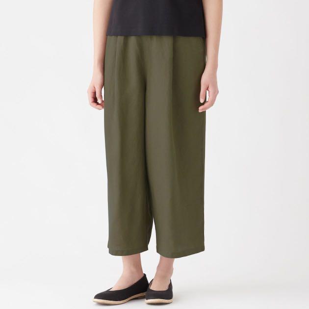 womens khaki cropped jeans