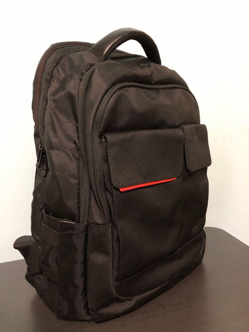 Lenovo thinkpad professional backpack 4x40e77324 best sale